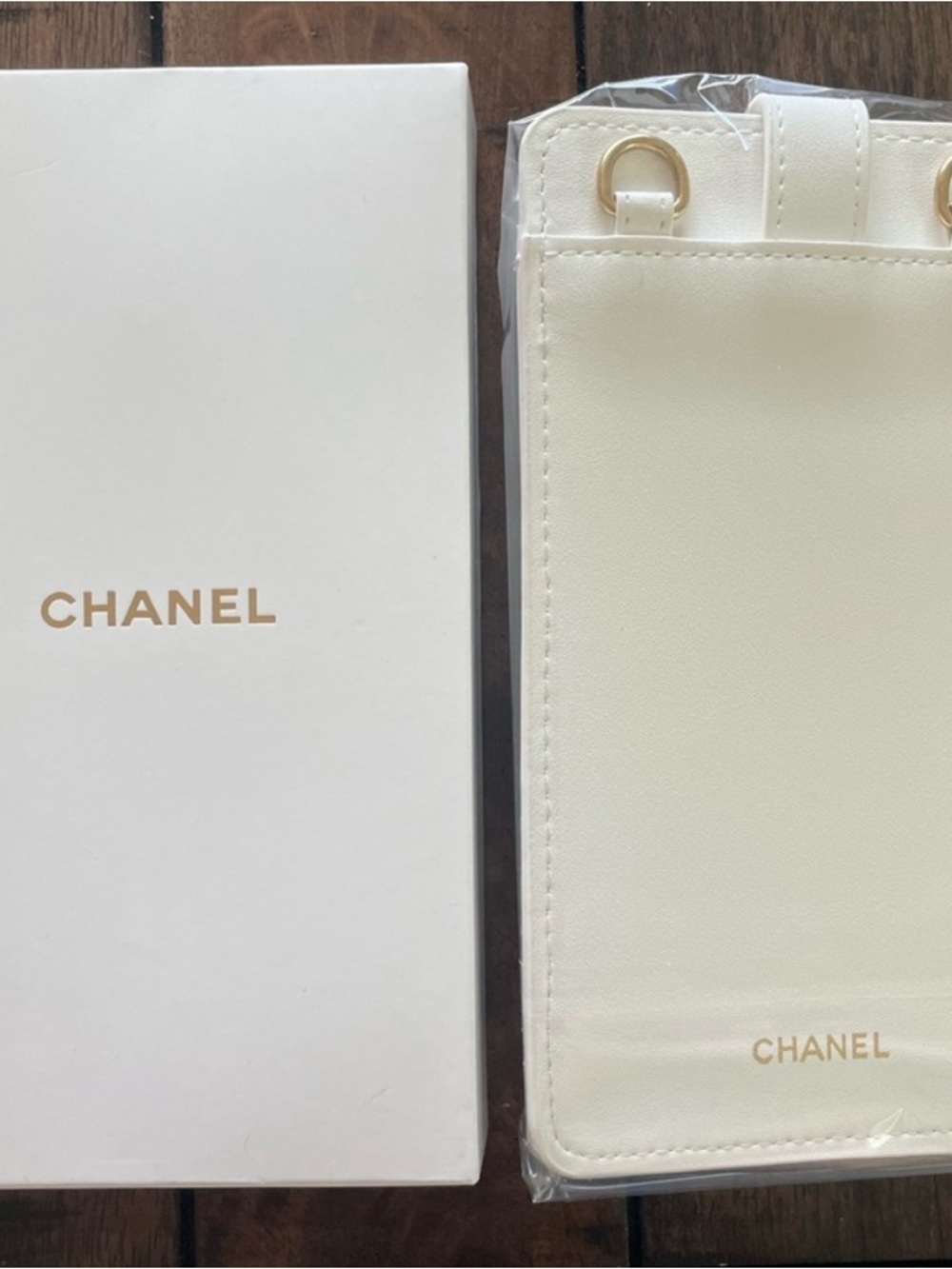 White Quilted Phone Crossbody with Gold Chain - Picture 7 of 8